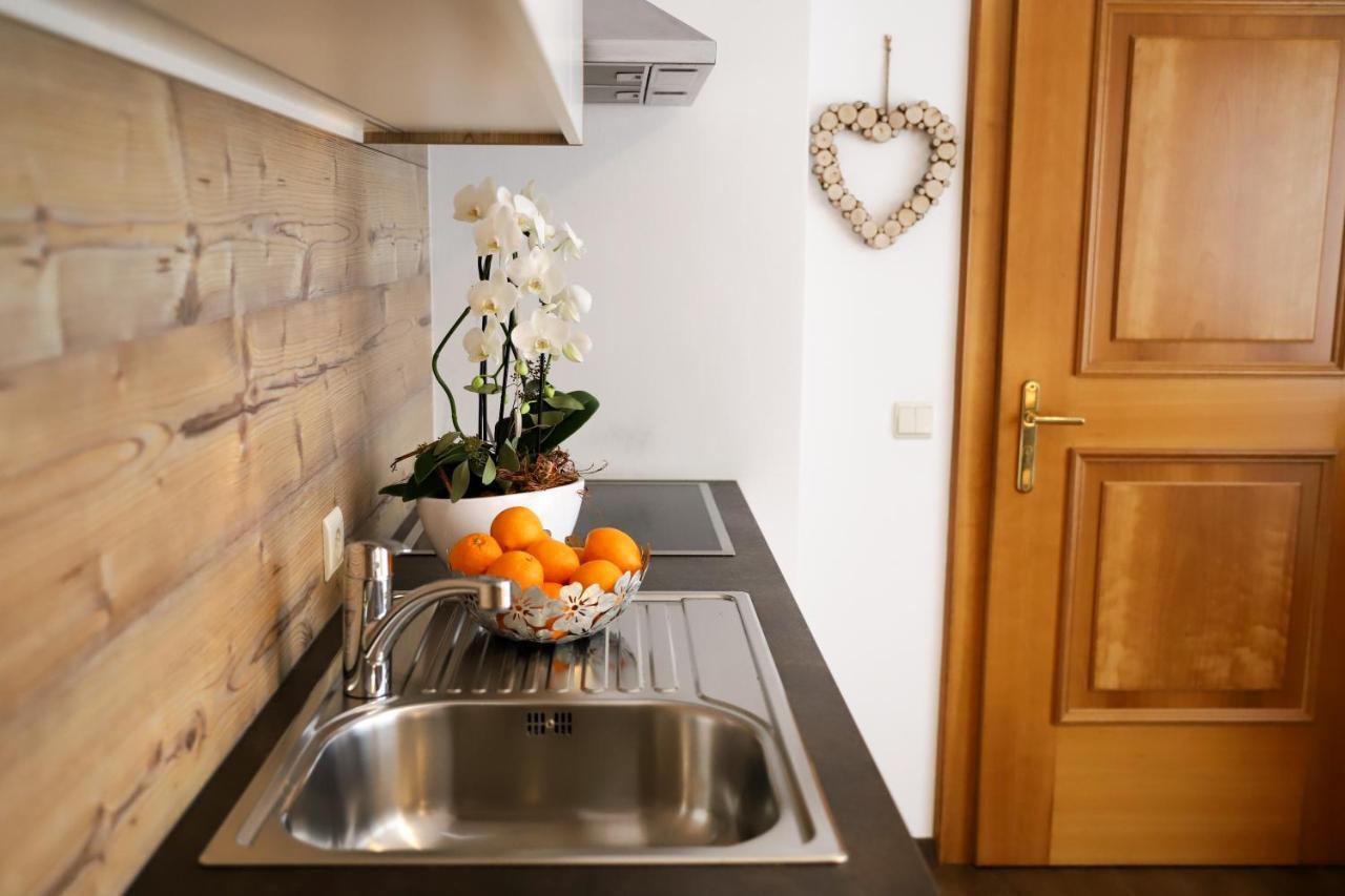 Apartments Vaiolet Santa Cristina Val Gardena ภายนอก รูปภาพ
